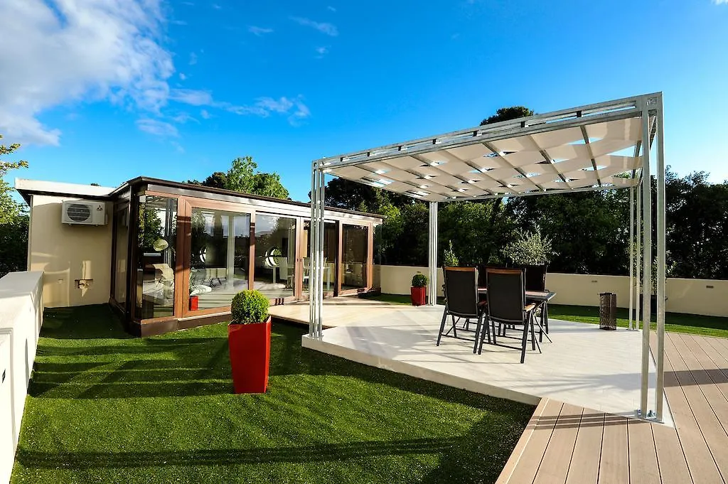 Feel Good Penthouse With Jacuzzi Διαμέρισμα Ζαντάρ 0*,  Κροατία